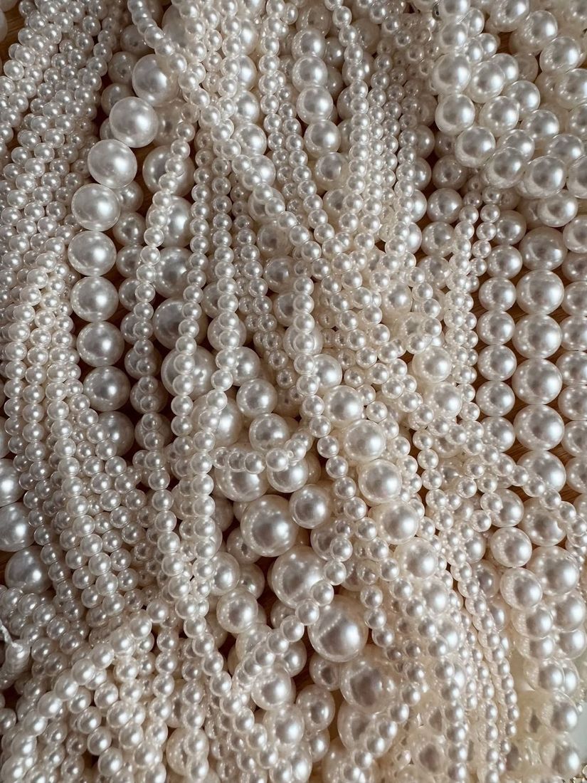 Pearl fabric swatch